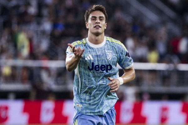 Duti: Juventus muốn gia hạn hợp đồng của mình với Ilditz càng sớm càng tốt, và mức lương hàng năm cơ