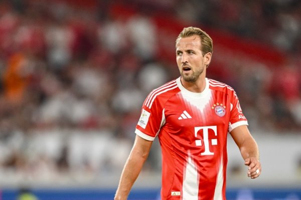 Giám đốc Bayern: Chúng tôi và Kane có thể tưởng tượng tiếp tục làm việc sau khi hợp đồng hiện tại hế