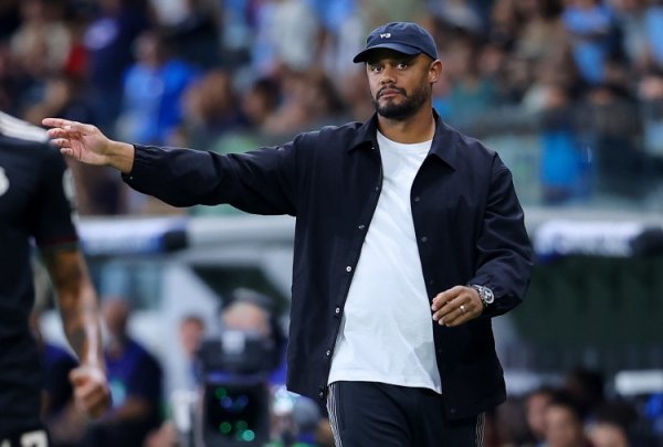 Bild: Việc gia hạn hợp đồng củ