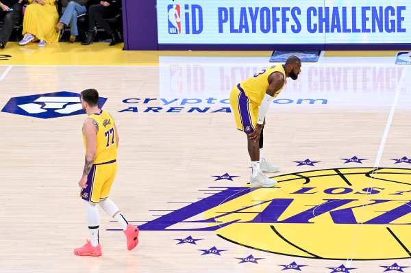 Không thể gặp Dong Zhan trong 