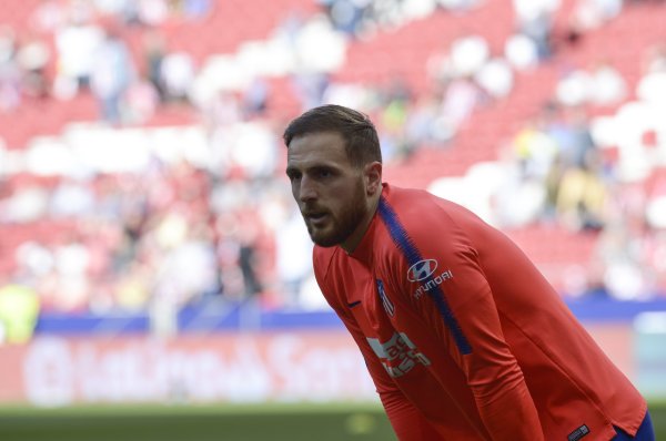 Thể thao thế giới: Oblak chấn 