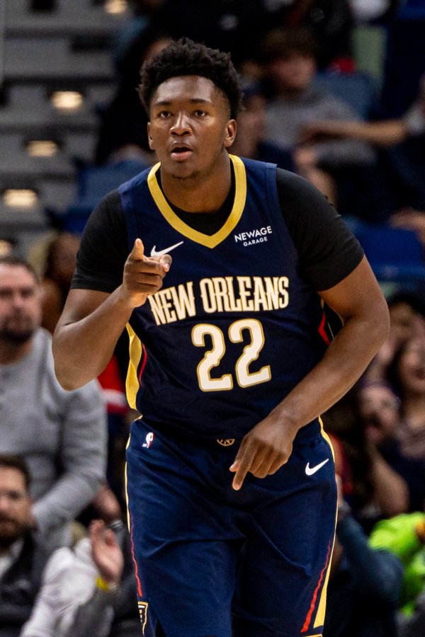 Trong mùa giải tân binh, anh ấ